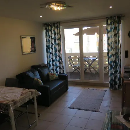 Abbaye Du Cap 1, Avenue Du Chevalier De Alfonse *